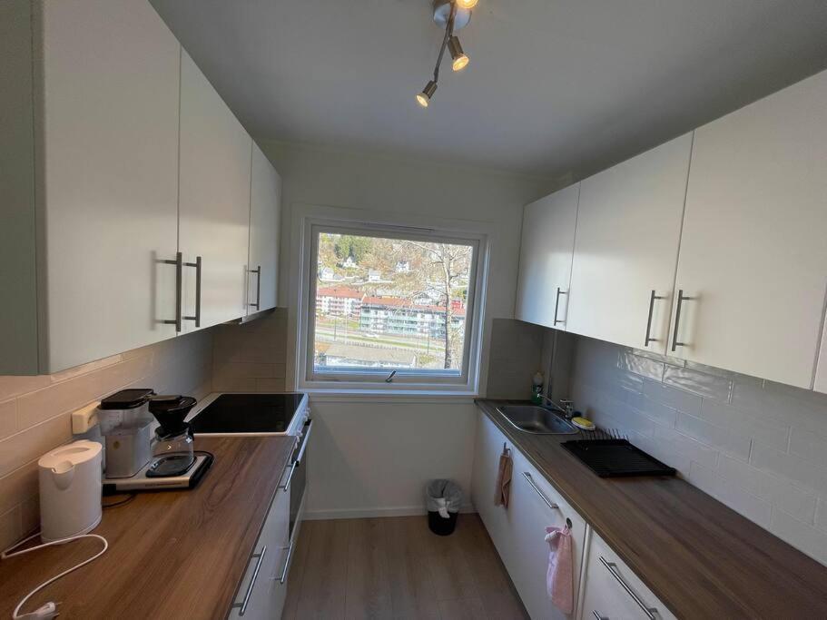 ברגן Lovely 2 Bedroom Apartmen With Free Parking מראה חיצוני תמונה
