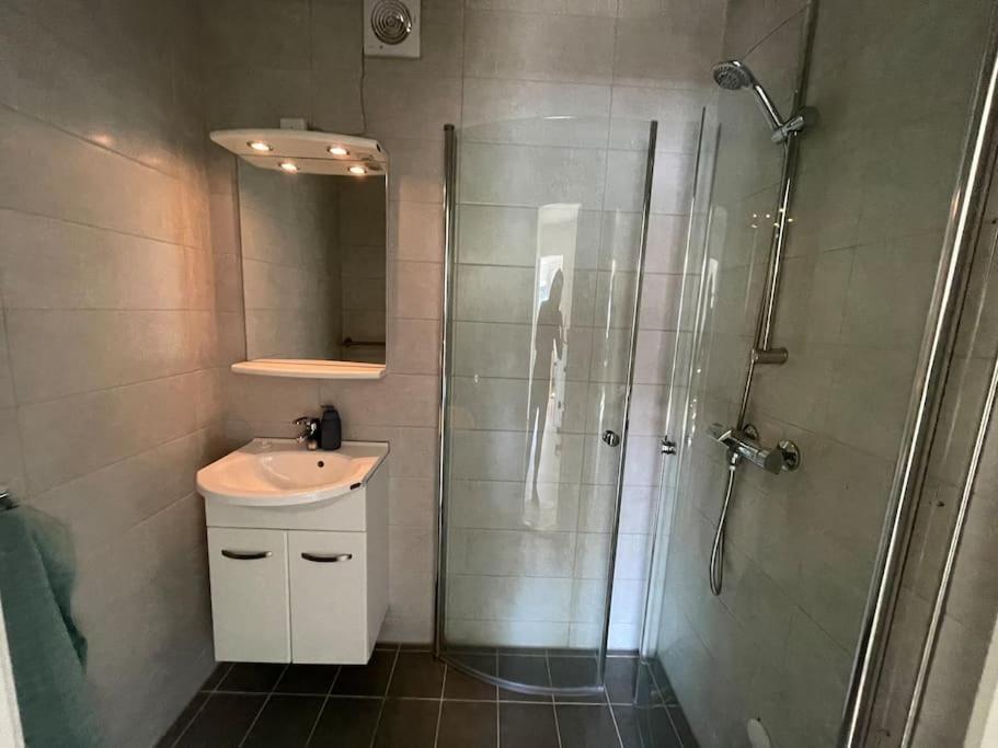 ברגן Lovely 2 Bedroom Apartmen With Free Parking מראה חיצוני תמונה